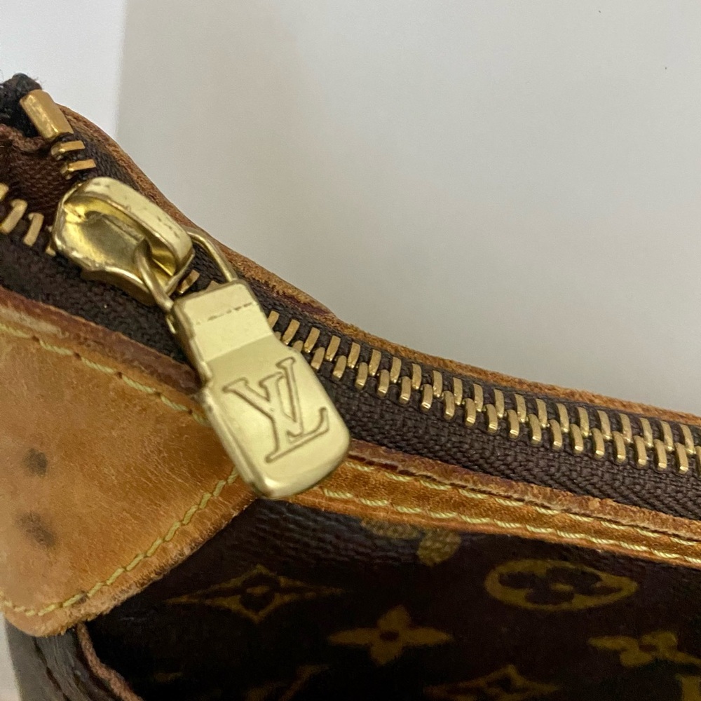 Louis Vuitton Odeon PM Monogram Crossbody Bag - Picture 3 of 16